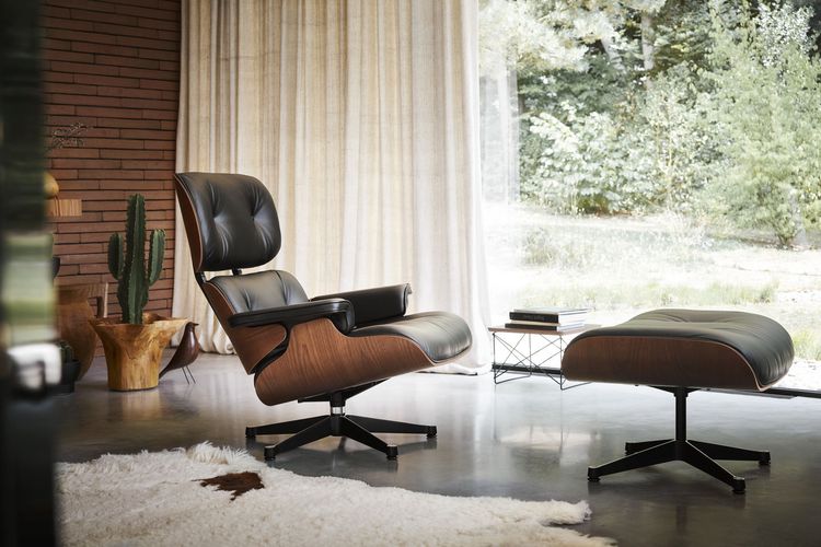 AD_Lounge Chair Ottoman Mahogany LTR Eames House Bird Walnut_web_3-2