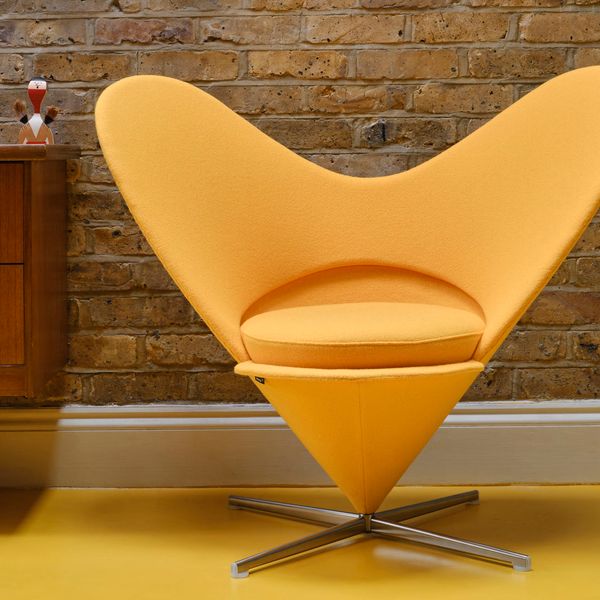 Vitra | Heart Cone Chair / ハート コーン チェア | Official Vitra