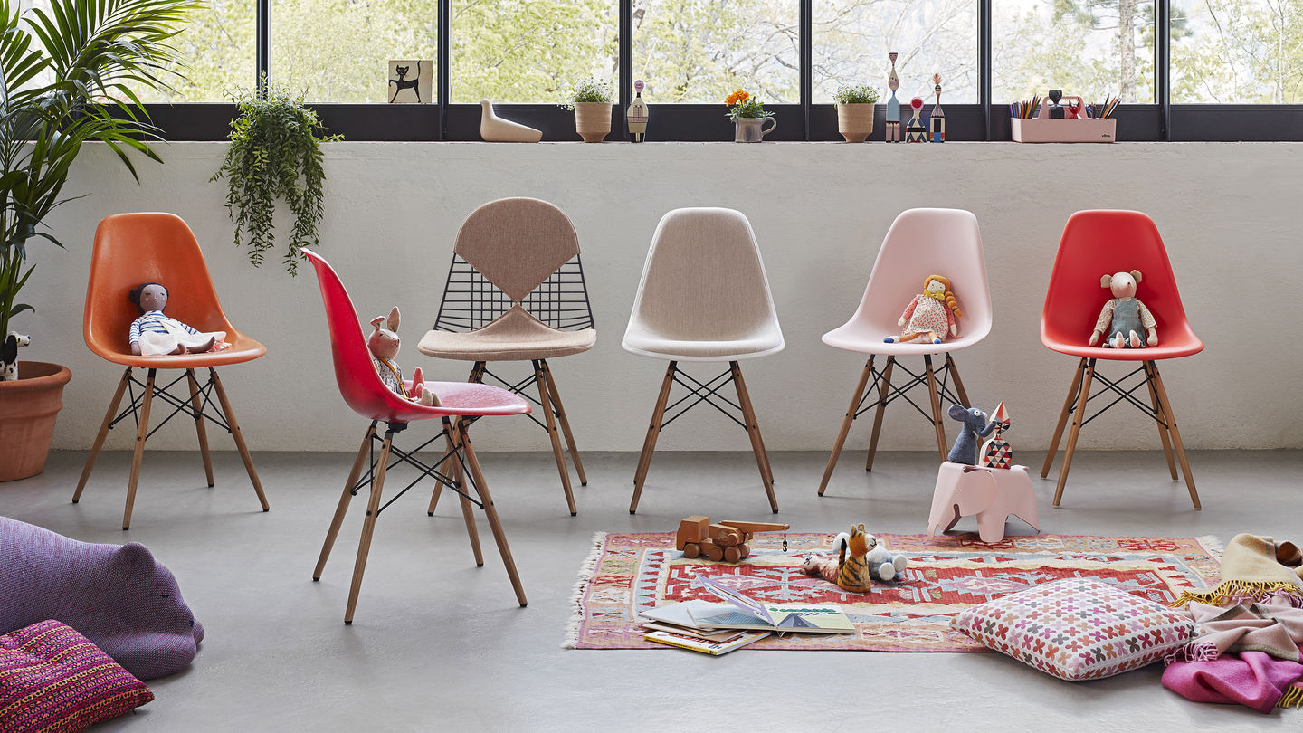 variabel Midden Speels Vitra | Eames Plastic Chairs | Official Vitra® Online Shop